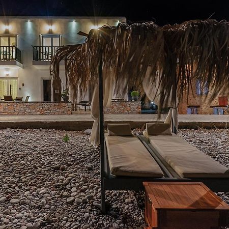 Uno Luxury Apartment With Sea View Livadia  Exterior photo